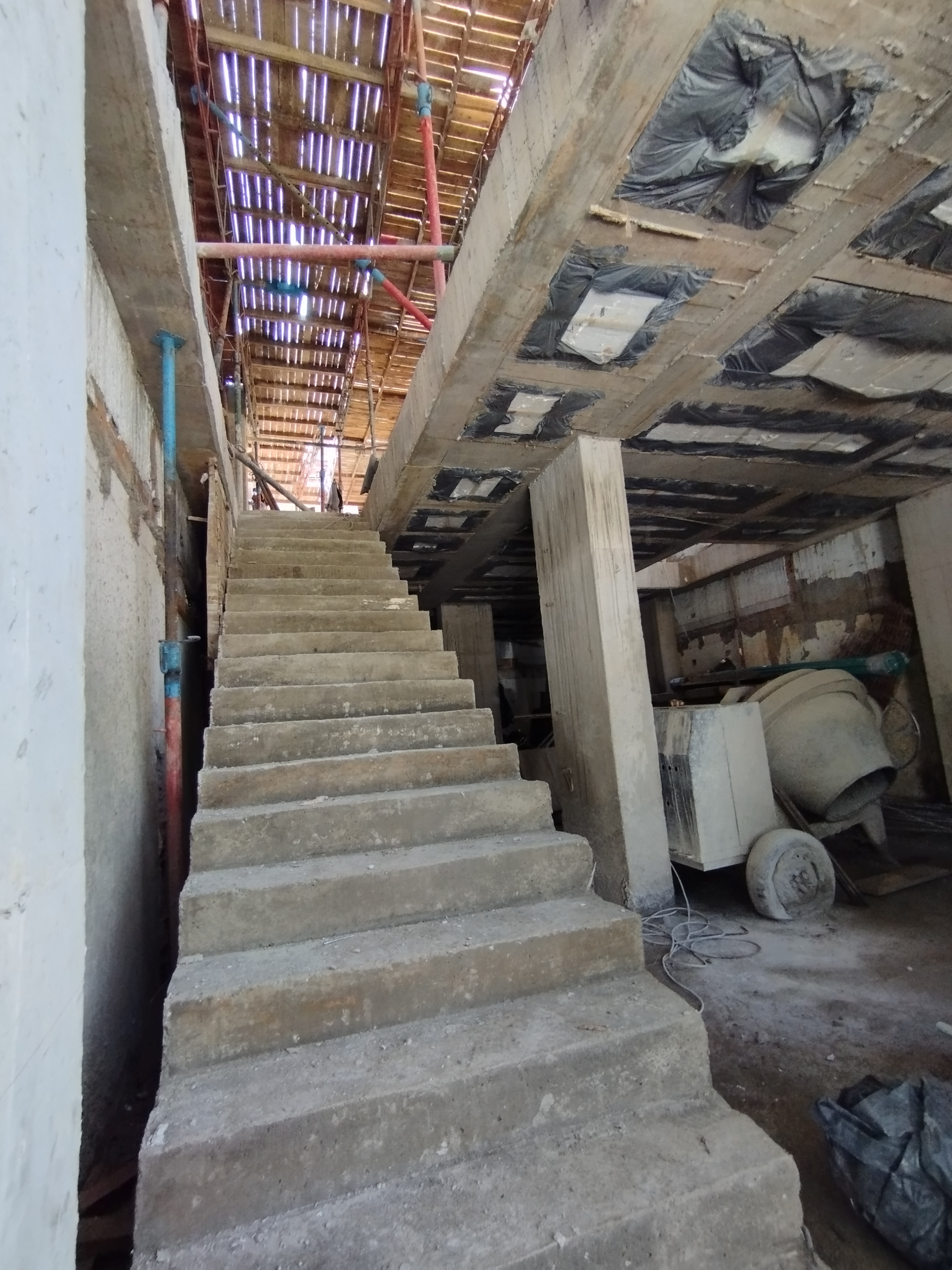 Brick and Aluminum details